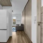 Marywilska Comfort By Bookinghost Apartmán Varšava