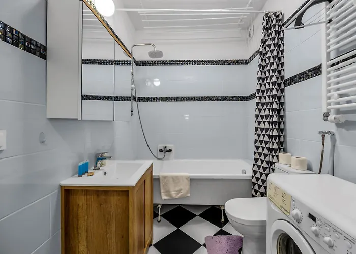 Marywilska Comfort By Bookinghost Apartament *